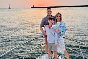 Porto Barca CONDIVISA: Ponti, foce del fiume e tramonto con bevande