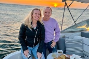 Porto Barca CONDIVISA: Ponti, foce del fiume e tramonto con bevande