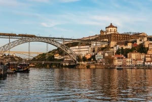 Porto: Bridges Cruise e tour in battello della cantina