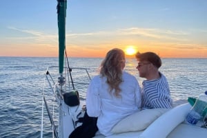 Porto: Charmante Segelbootfahrt bei Sonnenuntergang