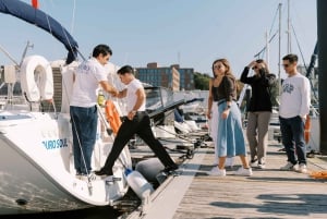 Porto : charmante croisière en voilier avec vin de Porto, option coucher de soleil