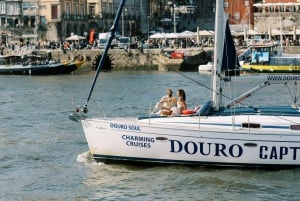Porto : charmante croisière en voilier avec vin de Porto, option coucher de soleil