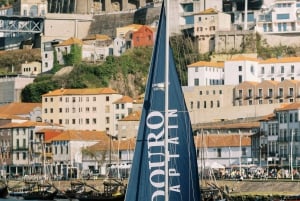 Porto : charmante croisière en voilier avec vin de Porto, option coucher de soleil