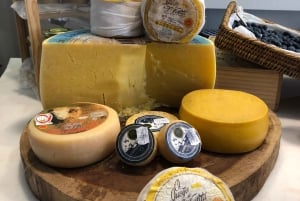 Porto : Dégustation de fromage et de vin de Porto dans un lieu unique