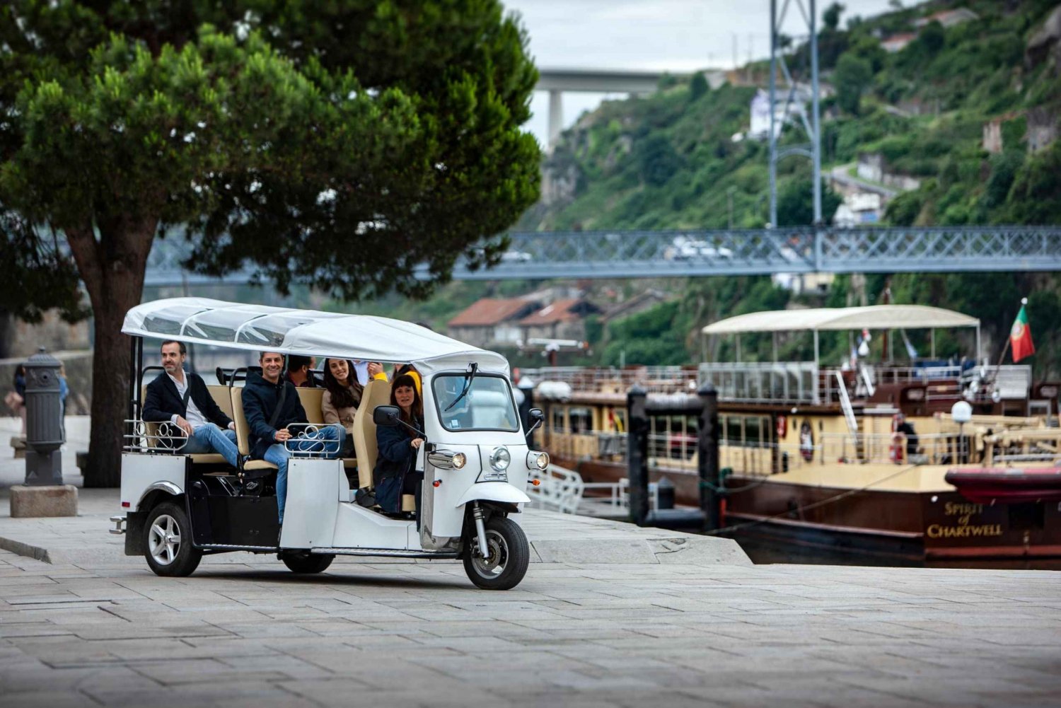 Porto: Tuk-Tuk Tour da Cidade ao Oceano