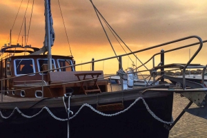 Porto: Passeio de barco clássico pelo rio Douro