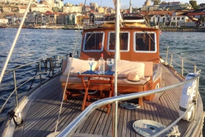 Porto: Passeio de barco clássico pelo rio Douro