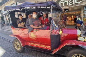 Tour Porto: Classic Car + A Toast with Port Wine