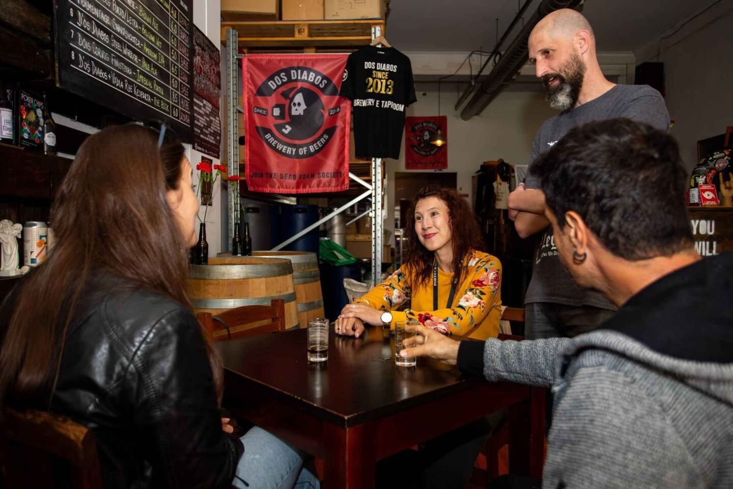 Porto: Craft Beer Proeverij met lokale hapjes