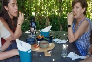 Porto: Craft Beer Tasting Tour paikallisten välipalojen kanssa