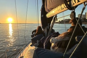 Porto : charmante croisière en voilier avec vin de Porto, option coucher de soleil