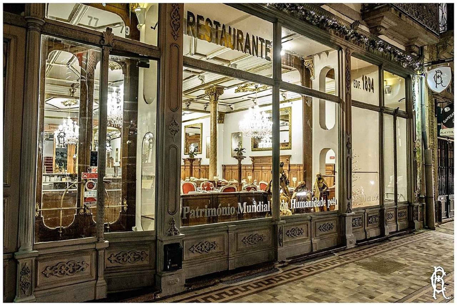 Oporto: Cena con espectáculo de fado y música tradicional portuguesa