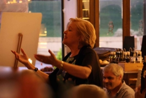 Oporto: Cena con espectáculo de fado y música tradicional portuguesa