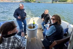 Porto : croisière dans la ville avec boisson de bienvenue, porto et option coucher de soleil
