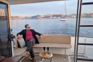 Porto: Douro River Cruise / velkomstdrink / med mulighed for solnedgang