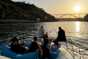 Porto: Douro River Cruise / velkomstdrink / med mulighed for solnedgang