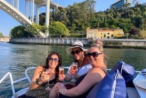 Porto : croisière privée 6 ponts et dégustation de vin de Porto/coucher de soleil