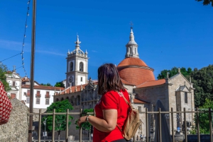 Porto: Douro Vallei Geschiedenis & Wijn Tour met Rondvaart & Lunch