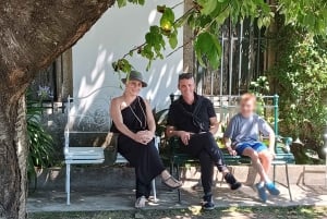 From Porto: 2 Wine Regions, Farm Lunch, and Boat Ride