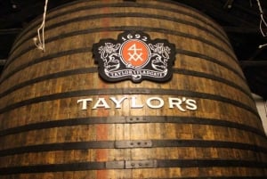 Porto: Wycieczka do doliny Douro z lunchem, rejsem wycieczkowym i degustacją