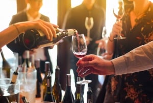 Porto: Douro Valley Tour with Wine Tasting, Cruise and Lunch