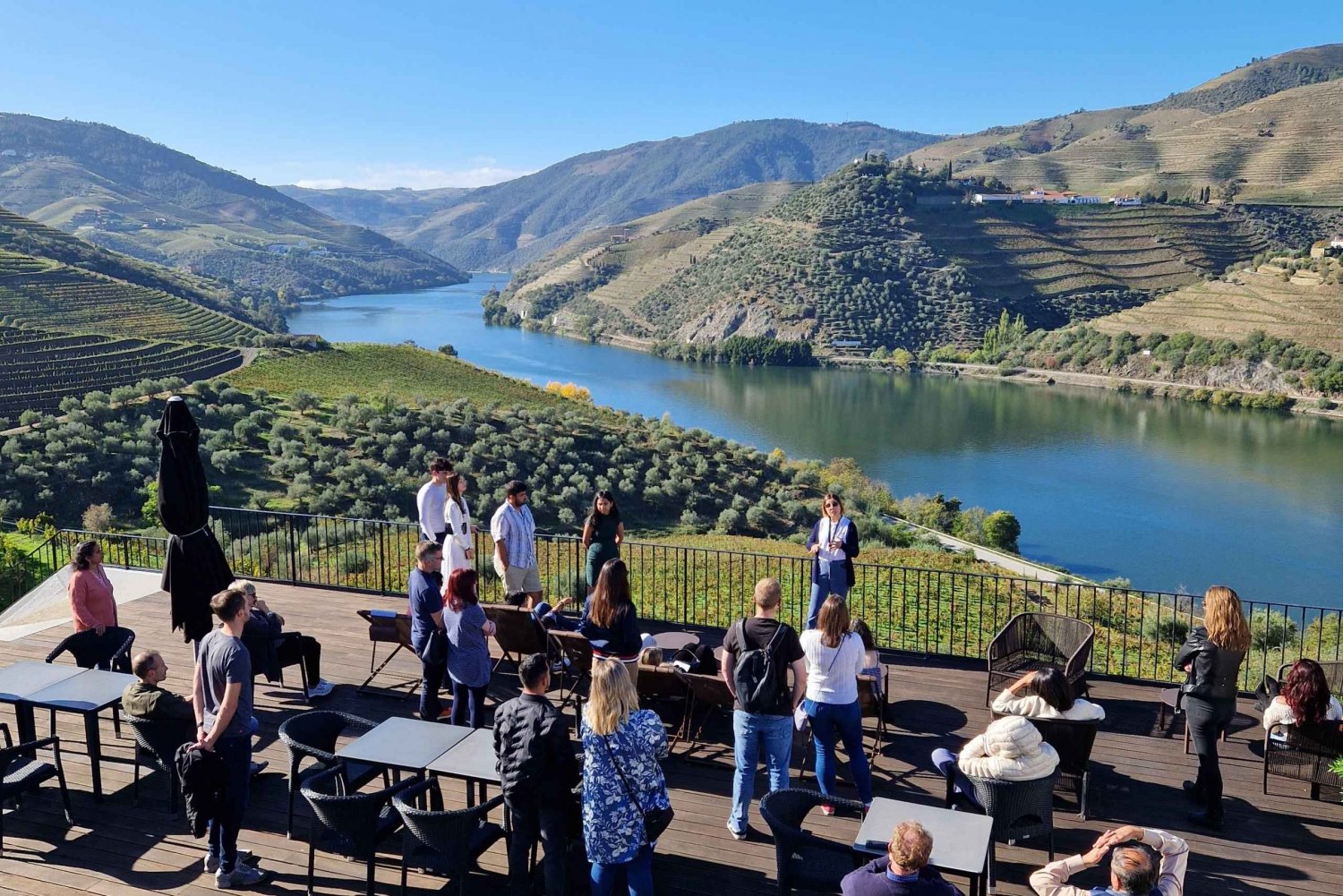 Z Porto Dzień Douro Valley Wine Tour 2 Degustacja wina i lunch