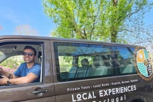 Porto: Tour de vinhos no Vale do Douro, passeio de barco em grupo privado, degustação de vinhos, comida