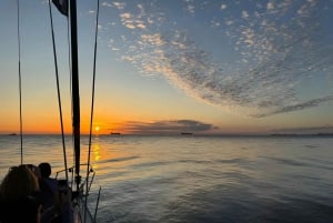 Porto : Best Exclusive Charming Sailboat Sunset (coucher de soleil en bateau à voile)