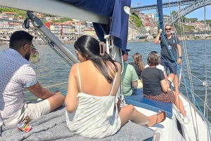 Porto: Eksklusivt selskap om bord på en sjarmerende seilbåt med drikke