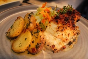 Porto: All-inclusive Fado middagsshow och kvällstur