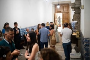 'Porto: Spettacolo di fado con tour guidato in un monastero storico'.