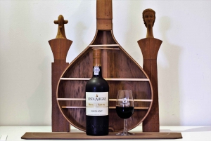 Porto: Fado & portwijn in een traditionele Portugese muziekwinkel