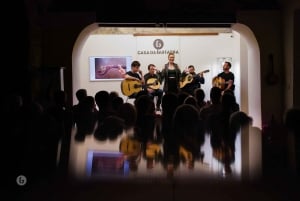 Porto: Fado & portwijn in een traditionele Portugese muziekwinkel
