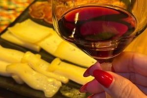 Порту: Пешеходная экскурсия с дегустациями и вином