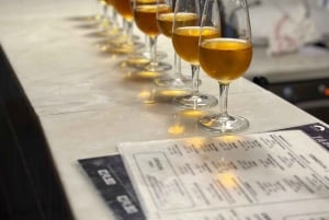 Порту: Пешеходная экскурсия с дегустациями и вином