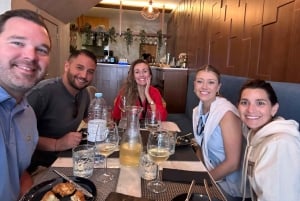 Порту: Пешеходная экскурсия с дегустациями и вином