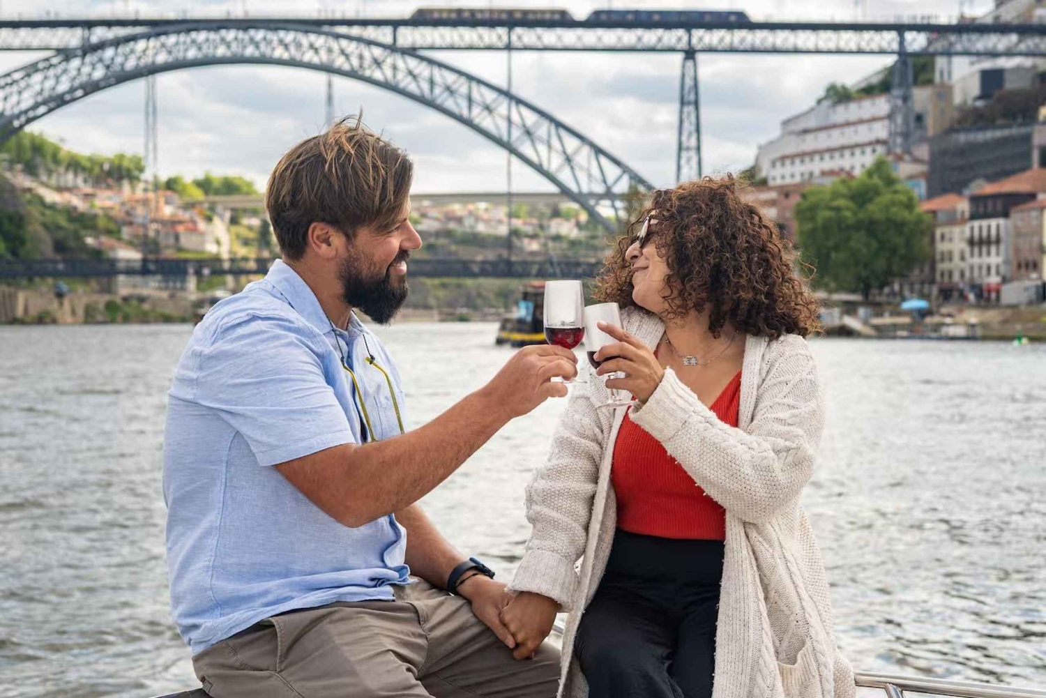 Porto: Guide Boat tour with tasting of 4 Port wines