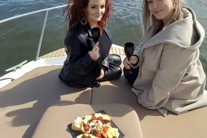 Porto: Passeio de barco com guia e degustação de 4 vinhos do Porto