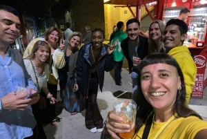 Porto: Kneipentour mit 7 Getränken, Spielen und VIP-Clubzugang