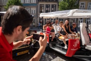 Porto: Guided City Tour by Tuk-Tuk and Douro River Cruise