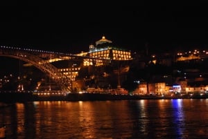 Porto: Guided e-bike tours in Porto and Gaia