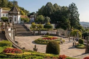 Porto: Guimarães & Braga Tour med entrébilletter og frokost