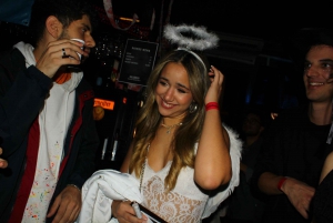 Porto Halloween Pub Crawl: 7juomat, pelit, VIP-klubin sisäänpääsy