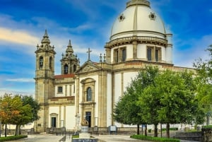 Portosta: Bragan ja Guimarãesin päiväretki lounaalla