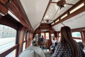 ポルトのハイライトとトラム - プライベートツアー