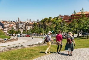 Porto: Höjdpunkter och dolda pärlor Promenad – max 8 personer