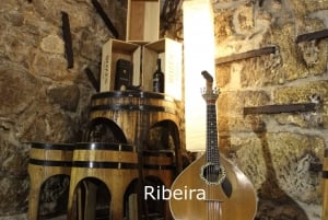Porto: Live fado-show med et glas portvin