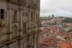 Monumentaalinen ja historiallinen Porto ja pörssipalatsi