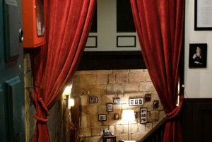 Porto Moonlight Walk & Fado Dinner