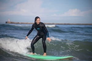 Oporto: Clase de surf con transporte en Ocean Origin